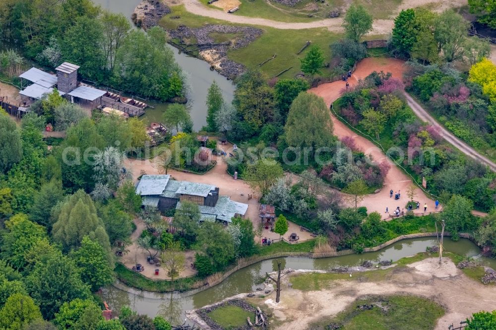 Aerial image Gelsenkirchen - Zoo grounds of ZOOM Erlebniswelt on Bleckstrasse in the district Bismarck in Gelsenkirchen at Ruhrgebiet in the state North Rhine-Westphalia, Germany