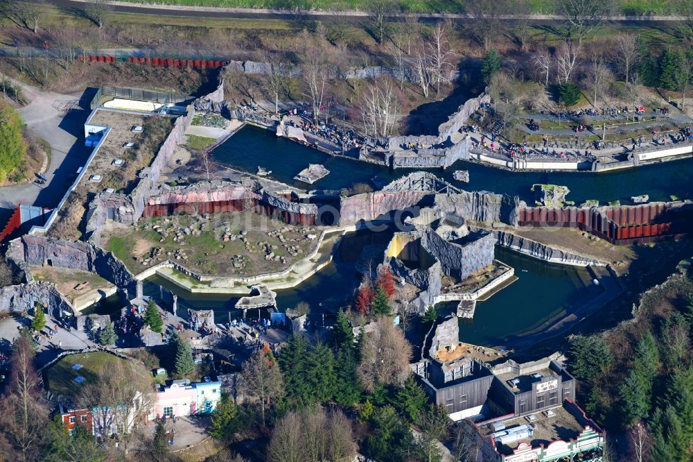 Aerial photograph Gelsenkirchen - Zoo grounds ZOOM Erlebniswelt Zoo on Bleckstrasse in Gelsenkirchen in the state North Rhine-Westphalia, Germany