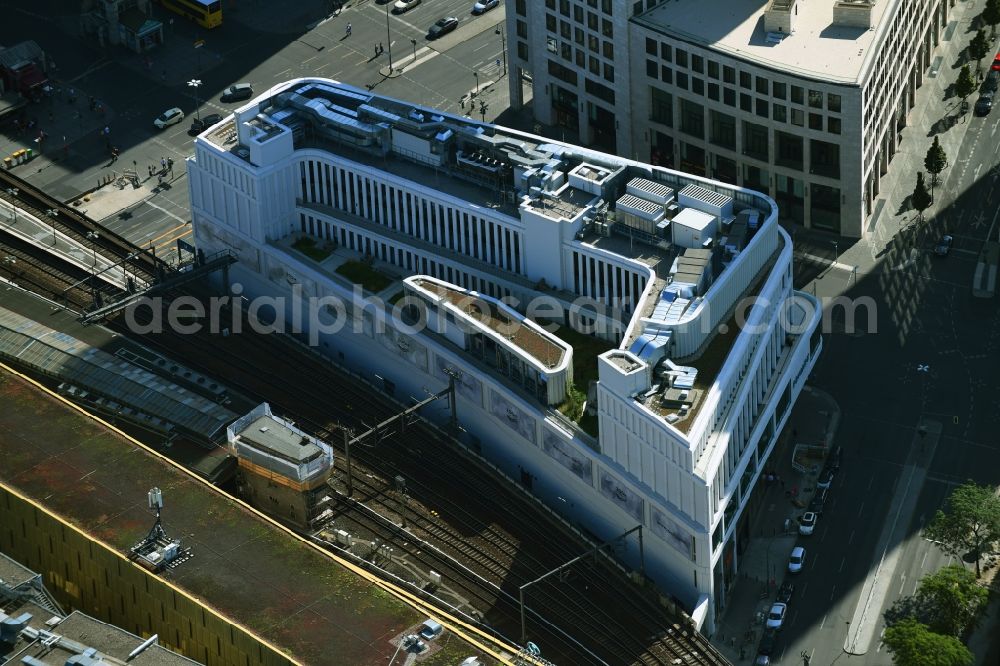 Aerial photograph Berlin - ZOOM BERLIN - business building at the Kantstrasse - Joachimsthalerstrasse - Hardenbergstrasse in the district of Charlottenburg district in Berlin, Germany