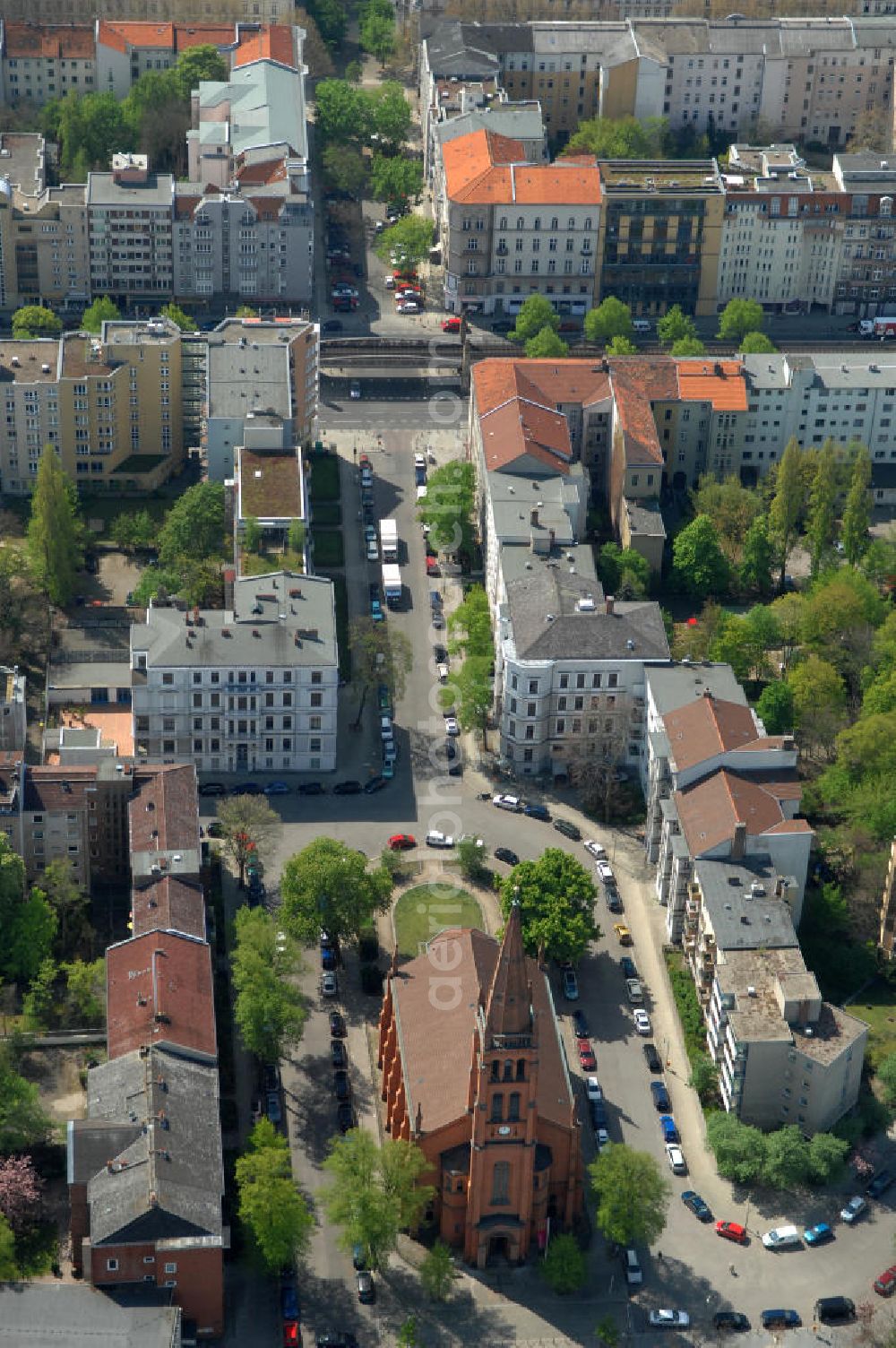 Aerial photograph Berlin - The Twelve Apostles Church in Berlin-Schöneberg