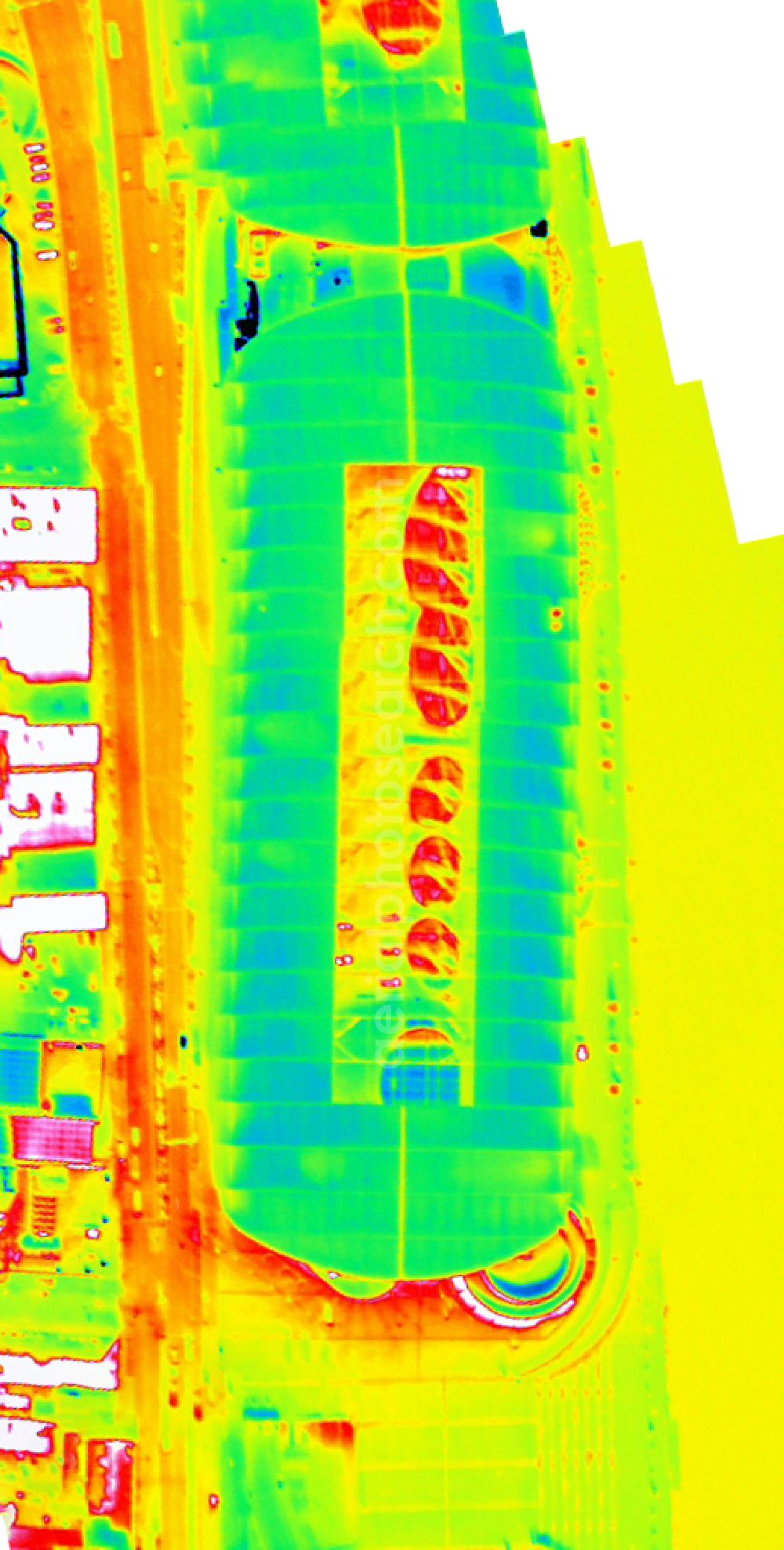 Infrared aerial photograph Ludwigshafen - Senkrecht- Infrarotlluftbild: Das Einkaufszentrum Rhein-Galerie in Ludwigshafen. In der Einkaufspassage sind zahlreiche Fachgeschäfte, Gastronomiebetriebe und Dienstleister zu finden. Dieses Projekt wurde von der Union Investment Real Estate GmbH realisiert und wird von der ECE Unternehmensgruppe betrieben. Infrared shot: View to the new shopping-center Rhein-galerie in Ludwigshafen.