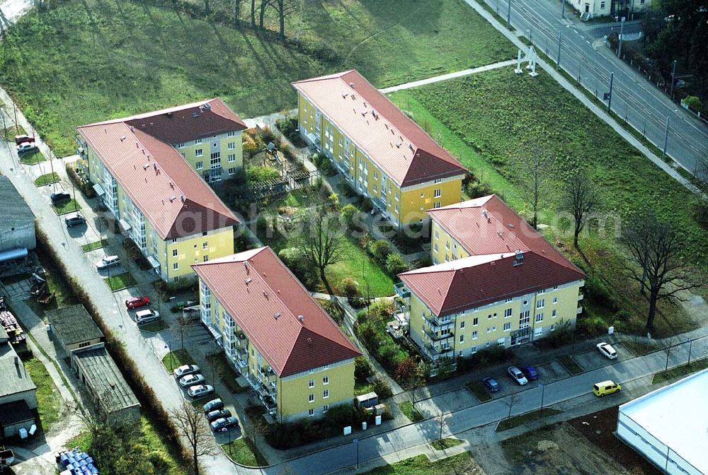 Infrared aerial photograph Dresden-Klotsche - 14.11.2004 Dresden Wohnpark der HVB Immobilien AG an der Königsbrücker Landstraße östlich des Flughafens Dresden-Klotsche.