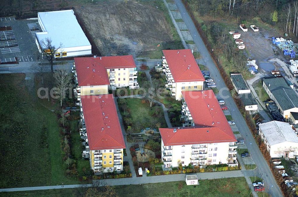 Infrared aerial photograph Dresden-Klotsche - 14.11.2004 Dresden Wohnpark der HVB Immobilien AG an der Königsbrücker Landstraße östlich des Flughafens Dresden-Klotsche.