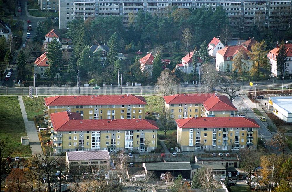 Infrared aerial photograph Dresden-Klotsche - 14.11.2004 Dresden Wohnpark der HVB Immobilien AG an der Königsbrücker Landstraße östlich des Flughafens Dresden-Klotsche.