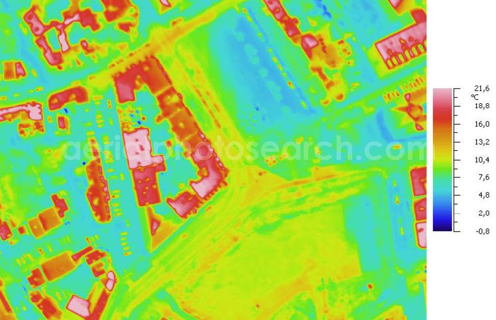 Infrared aerial photograph HALLE / SAALE - Infrarotaufnahme als Senkrechtluftbild vom Areal Talamtstraße, An der Marienkirche, Schülershof; Oleariusstraße im Zentrum von Halle. Aufgenommen wurden diese auf 1/10 tel Grad genauen Wärmeluftaufnahmen mit einem Luftbild-Infrarotkamerasystem der Firma JENOPTIK. Jena Optronik GmbH,