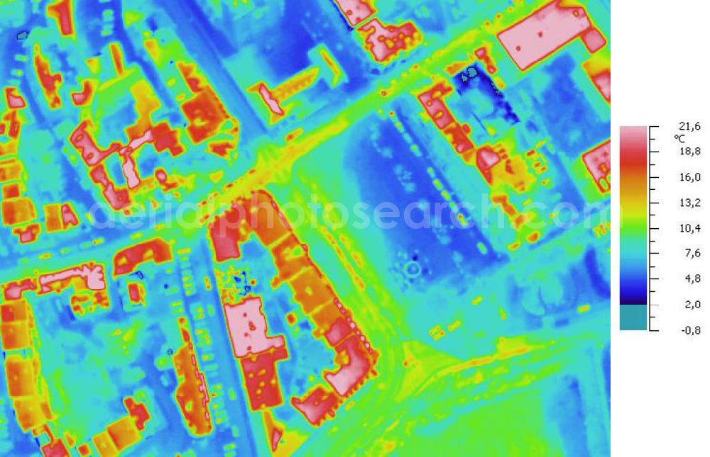 Infrared aerial photograph HALLE / SAALE - Infrarotaufnahme als Senkrechtluftbild vom Areal Talamtstraße, An der Marienkirche, Schülershof; Oleariusstraße im Zentrum von Halle. Aufgenommen wurden diese auf 1/10 tel Grad genauen Wärmeluftaufnahmen mit einem Luftbild-Infrarotkamerasystem der Firma JENOPTIK. Jena Optronik GmbH,