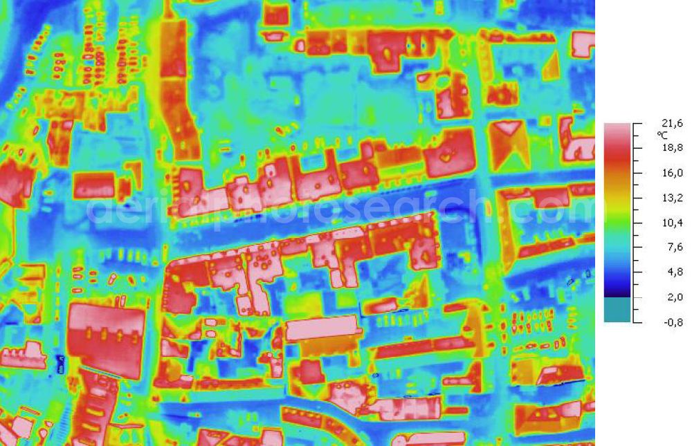 Infrared aerial photograph HALLE / Saale - Infrarotaufnahme als Senkrechtluftbild voon Wohngebieten an der Kleinen Brauhausstraße, Sternstraße; Große Brauhausstraße, Christian-Wolff-Straße in der Altstadt. Aufgenommen wurden diese auf 1/10 tel Grad genauen Wärmeluftaufnahmen mit einem Luftbild-Infrarotkamerasystem der Firma JENOPTIK. Jena Optronik GmbH,