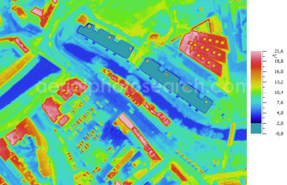 Infrared aerial photograph Halle (Saale) - Vertical view and Infrared aerial photograph of city view on down town Mansfelder Strasse, Hallorenring, Spitze and Kellnerstrasse in the district Altstadt in Halle (Saale) in the state Saxony-Anhalt, Germany