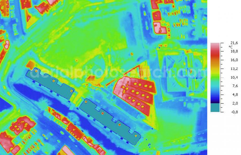 Infrared aerial photograph Halle (Saale) - Vertical view and Infrared aerial photograph of city view on down town Mansfelder Strasse, Hallorenring, Spitze and Kellnerstrasse in the district Altstadt in Halle (Saale) in the state Saxony-Anhalt, Germany