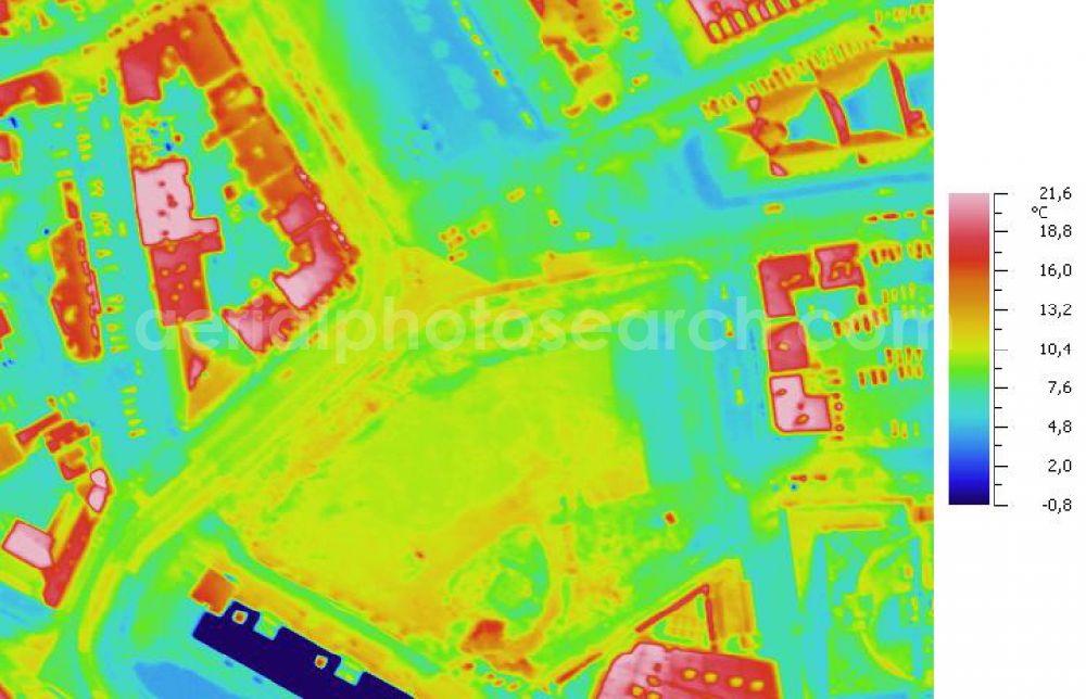 Infrared aerial photograph Halle (Saale) - Vertical view and Infrared aerial photograph of city view on down town Mansfelder Strasse, Hallorenring, Spitze and Kellnerstrasse in the district Altstadt in Halle (Saale) in the state Saxony-Anhalt, Germany