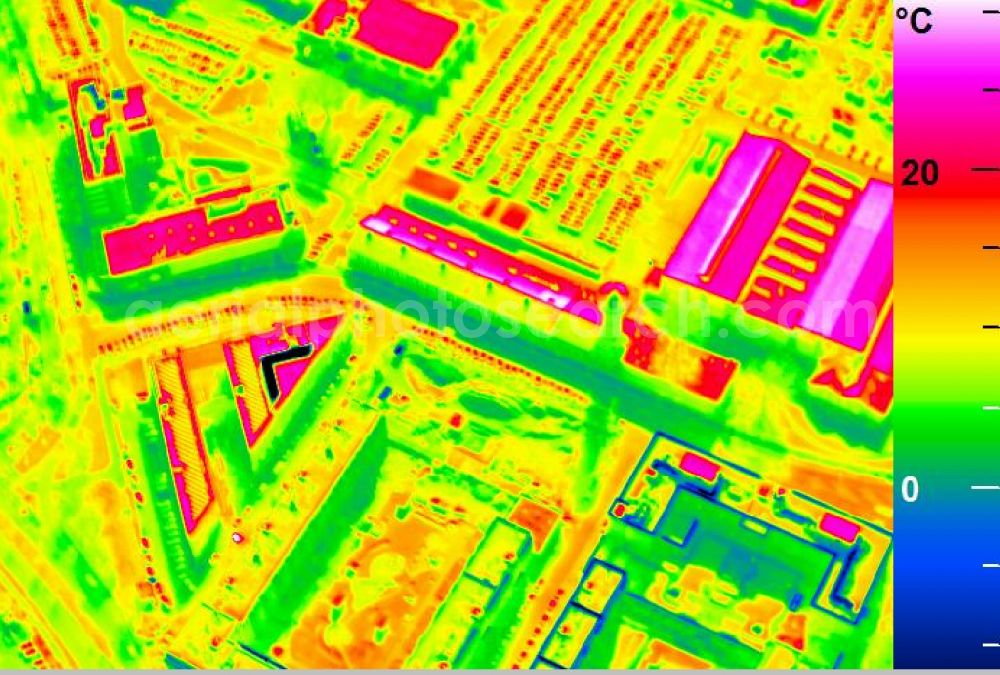 Infrared aerial photograph Mannheim - Infrared aerial photograph of building and production halls on the premises of John Deere GmbH & Co KG on street John-Deere-Strasse in the district Lindenhof in Mannheim in the state Baden-Wuerttemberg, Germany