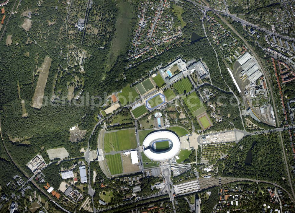 Vertical aerial photograph Berlin - Vertical aerial view from the satellite perspective of the sports facility grounds of the Arena stadium Olympiastadion of Hertha BSC in Berlin in Germany