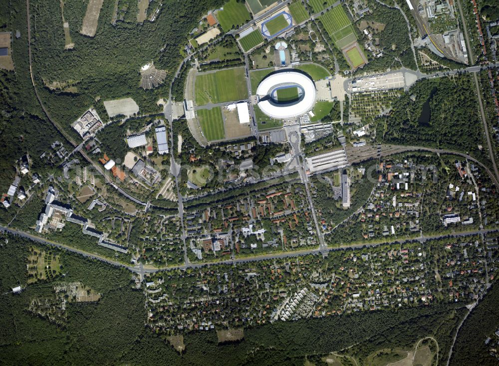 Vertical aerial photograph Berlin - Vertical aerial view from the satellite perspective of the sports facility grounds of the Arena stadium Olympiastadion of Hertha BSC in Berlin in Germany