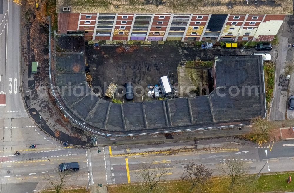 Vertical aerial photograph Gladbeck - Vertical aerial view from the satellite perspective of the fire- Ruins Erlenkrug on street Buersche Strasse in Gladbeck at Ruhrgebiet in the state North Rhine-Westphalia, Germany