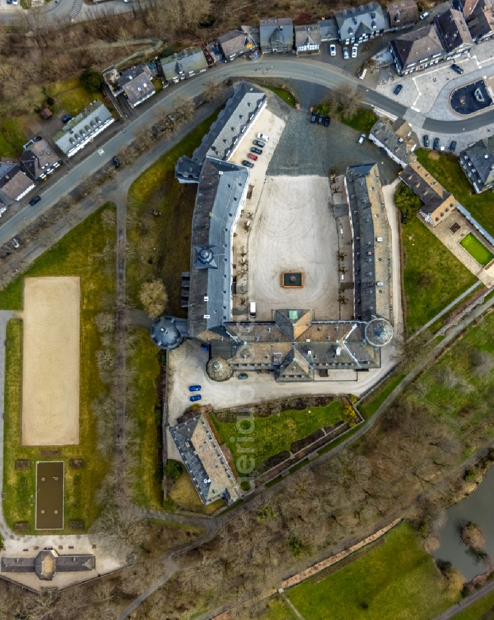 Vertical aerial photograph Bad Berleburg - Vertical aerial view from the satellite perspective of the Castle complex on the plateau Schloss Berleburg on place Goetheplatz in Bad Berleburg at Siegerland in the state North Rhine-Westphalia, Germany