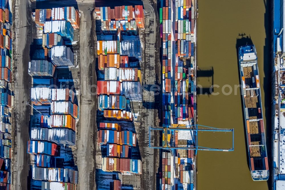 Vertical aerial photograph Duisburg - Vertical aerial view from the satellite perspective of the container Terminal in the port of the inland port of DIT Duisburg Intermodal Terminal GmbH on Gaterweg in Duisburg at Ruhrgebiet in the state North Rhine-Westphalia