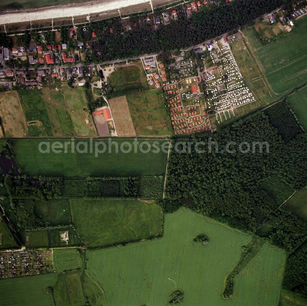 Vertical aerial photograph Ostseebad Boltenhagen - Sattelite view - Townscape on the seacoast of the Baltic Sea in Ostseebad Boltenhagen in the state Mecklenburg - Western Pomerania