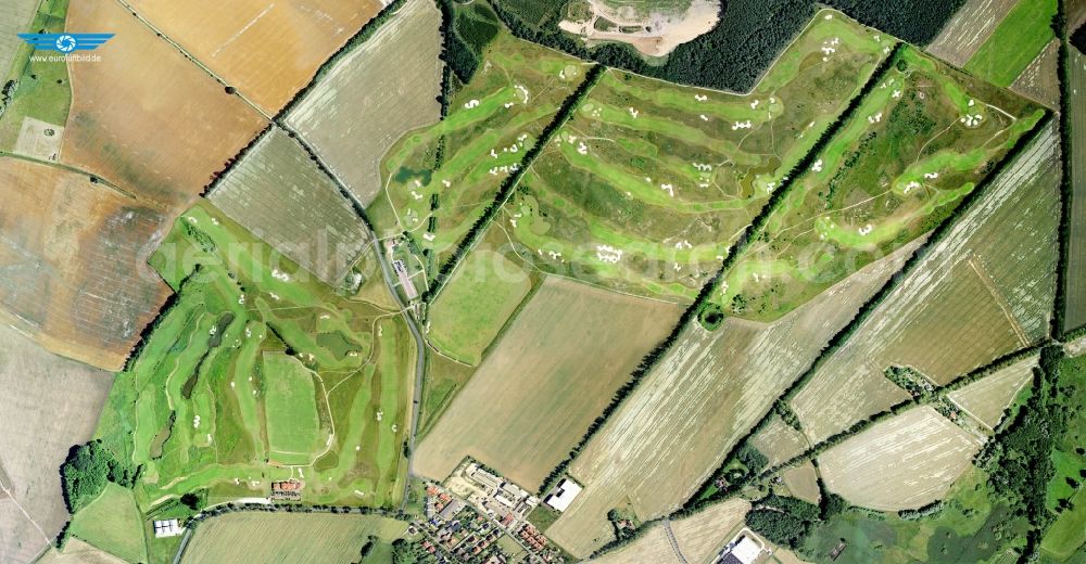 Vertical aerial photograph Groß Kienitz - Vertical aerial view from the satellite perspective of the Grounds of the Golf course at Golfclub & Golfcenter Gross Kienitz An of Strasse nach Dahlewitz in Gross Kienitz in the state Brandenburg, Germany