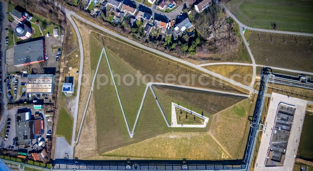 Vertical aerial photograph Gelsenkirchen - Vertical aerial view from the satellite perspective of the layout of a new park with paths and green areas in the district Hassel in Gelsenkirchen at Ruhrgebiet in the state North Rhine-Westphalia, Germany