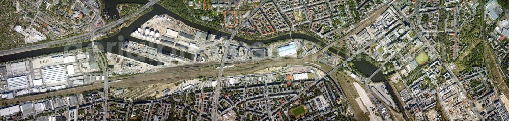 Vertical aerial photograph Berlin - Senkrechtaufnahme - Senkrechtluftbild aus 5000 ft Höhe vom Areal des Berliner Westhafens der BEHALA. Mit im Bild die Bereiche an der Siemensstrasse, Seestraße, Beusselstraße, Putlitzstrasse. BEHALA Berliner Hafen- u. Lagerhaus-Betriebe GmbH, Zentrale Westhafen an der Westhafenstraße 1 in 13353 Tiergarten