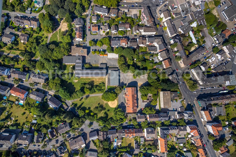 Vertical aerial photograph Witten - Vertical aerial view from the satellite perspective of the school building of the Bruchschule , Overbergschule and Otto-Schott-Gesamtschule on street Rhienscher Berg in the district Bommern in Witten at Ruhrgebiet in the state North Rhine-Westphalia, Germany