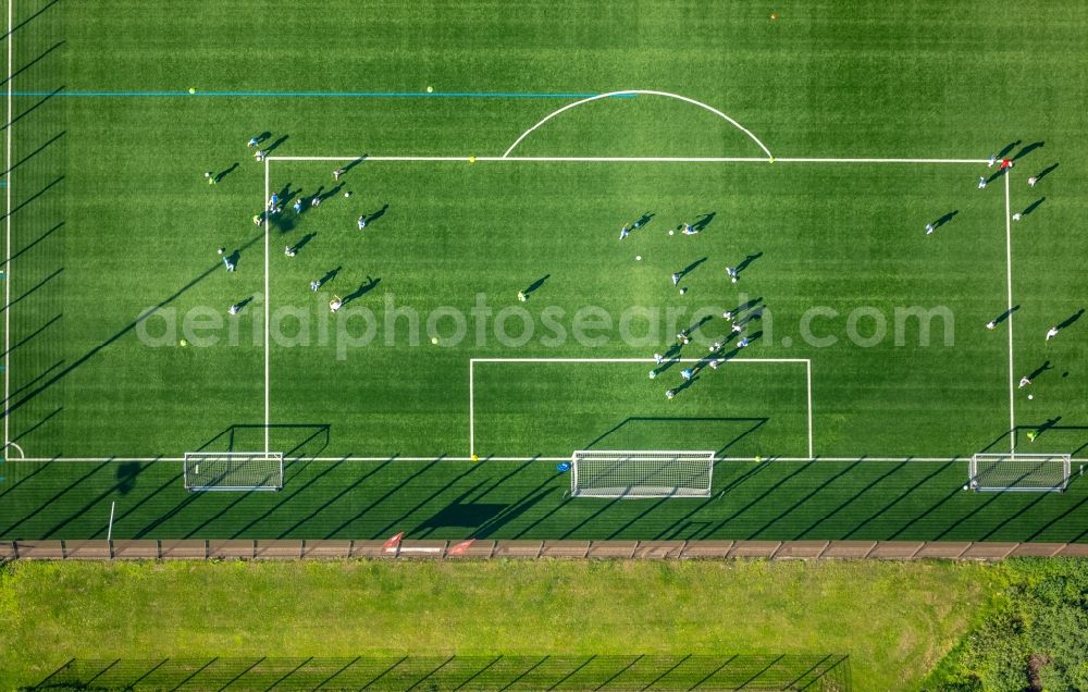 Vertical aerial photograph Bochum - Vertical aerial view from the satellite perspective of the Participants of the training at the sport area VfL Bochum 1848 Fussballgemeinschaft e. V. on Castroper Strasse in Bochum in the state North Rhine-Westphalia, Germany