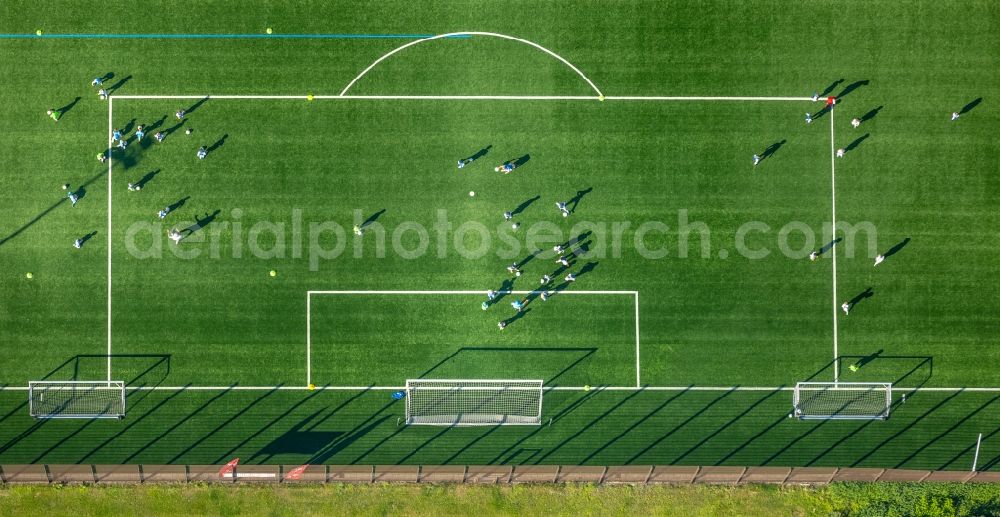 Vertical aerial photograph Bochum - Vertical aerial view from the satellite perspective of the Participants of the training at the sport area VfL Bochum 1848 Fussballgemeinschaft e. V. on Castroper Strasse in Bochum in the state North Rhine-Westphalia, Germany