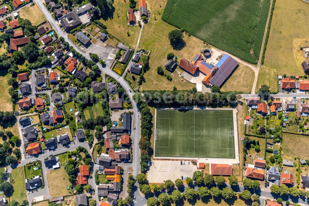 Vertical aerial photograph Ennigerloh - Vertical aerial view from the satellite perspective of the sports grounds and football pitch of SuS 1910 Enniger e. V. on street Hauptstrasse in the district Enniger in Ennigerloh in the state North Rhine-Westphalia, Germany