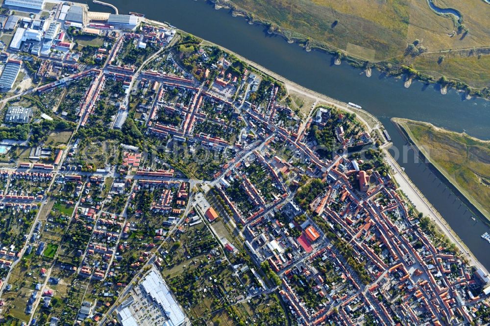 Vertical aerial photograph Tangermünde - Vertical aerial view from the satellite perspective of the City view on the river bank of the River Elbe in Tangermuende in the state Saxony-Anhalt, Germany