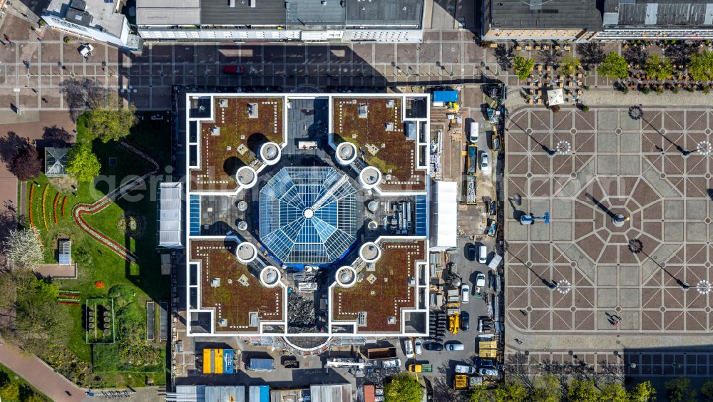 Vertical aerial photograph Dortmund - Vertical aerial view from the satellite perspective of the city Council at the market downtown on place Friedensplatz in Dortmund at Ruhrgebiet in the state North Rhine-Westphalia, Germany