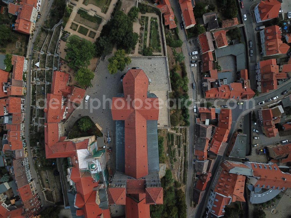 Vertical aerial photograph Quedlinburg - Vertical aerial view from the satellite perspective of the Collegiate Church St. Servatius and Castle Quedlinburg in Saxony-Anhalt. The place with its half-timbered houses as well as the castle with the historic church are part of the UNESCO world cultural heritage