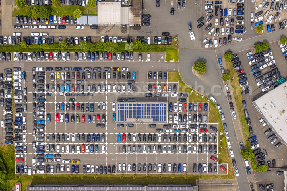 Vertical aerial photograph Bochum - Vertical aerial view from the satellite perspective of the parking and storage space for automobiles of Firma Audi Gebrauchtwagen Plus Tiemeyer on street Porschestrasse in the district Hamme in Bochum at Ruhrgebiet in the state North Rhine-Westphalia, Germany