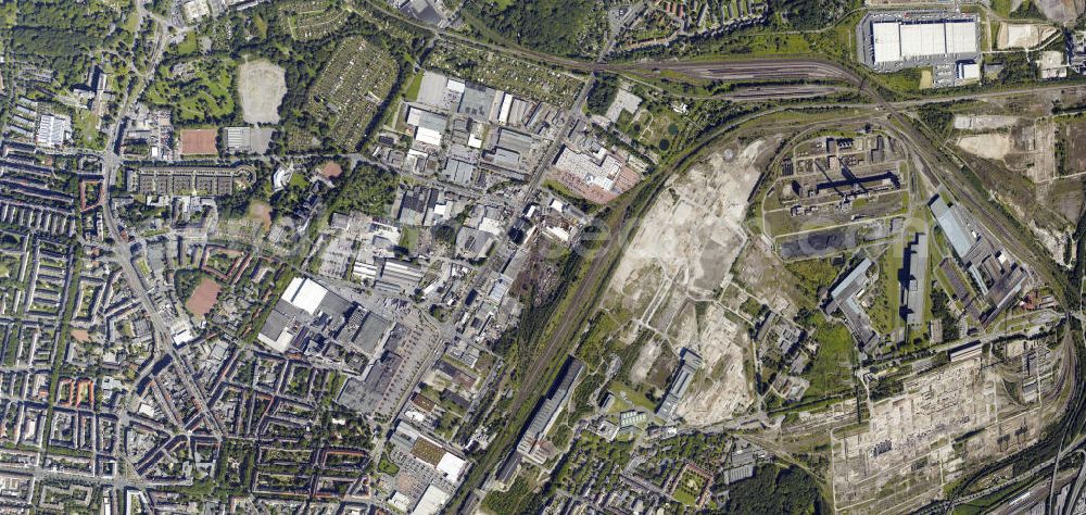 Vertical aerial photograph Dortmund - Senkrechtluftbild / Satellitenperspektive vom Areal Gewerbegebietes Bornstraße-Ost (rechts im Bild) bis zum Gewerbe- und Industriegebiet Hardenberghofen. satellite perspective of complex commercial Bornstraße-east (right) to the commercial and industrial area hard Berghofen in Dusseldorf