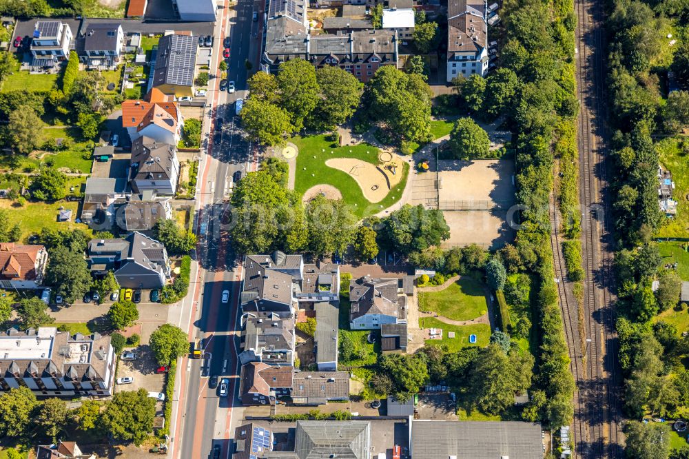 Vertical aerial photograph Gevelsberg - Vertical aerial picture of a park with playground with sandy areas, climbing frame and sports grounds at the Hagener street in Gevelsberg in the state North Rhine-Westphalia