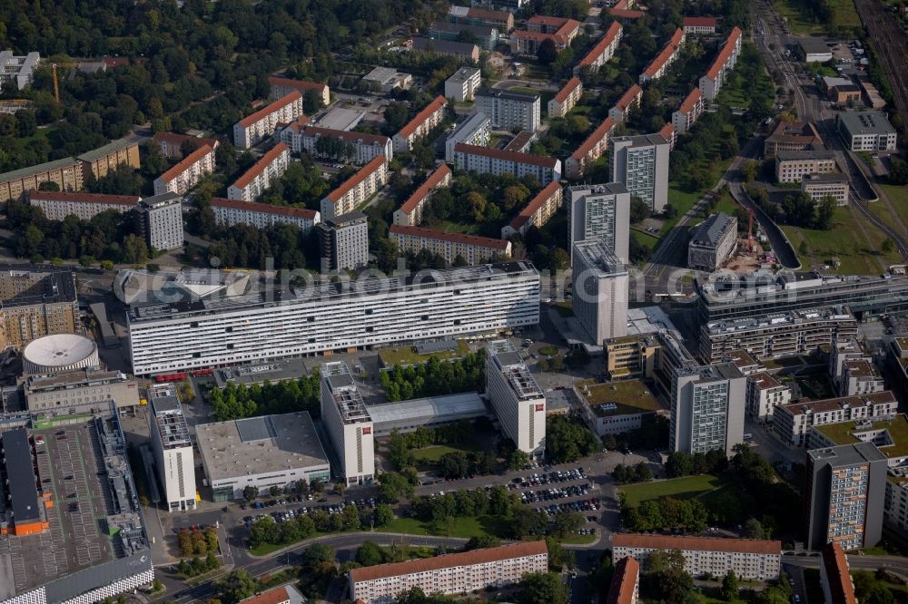 Vertical aerial photograph Dresden - Vertical view residential area of a multi-family house settlement at the Prager street in Dresden in the state Saxony